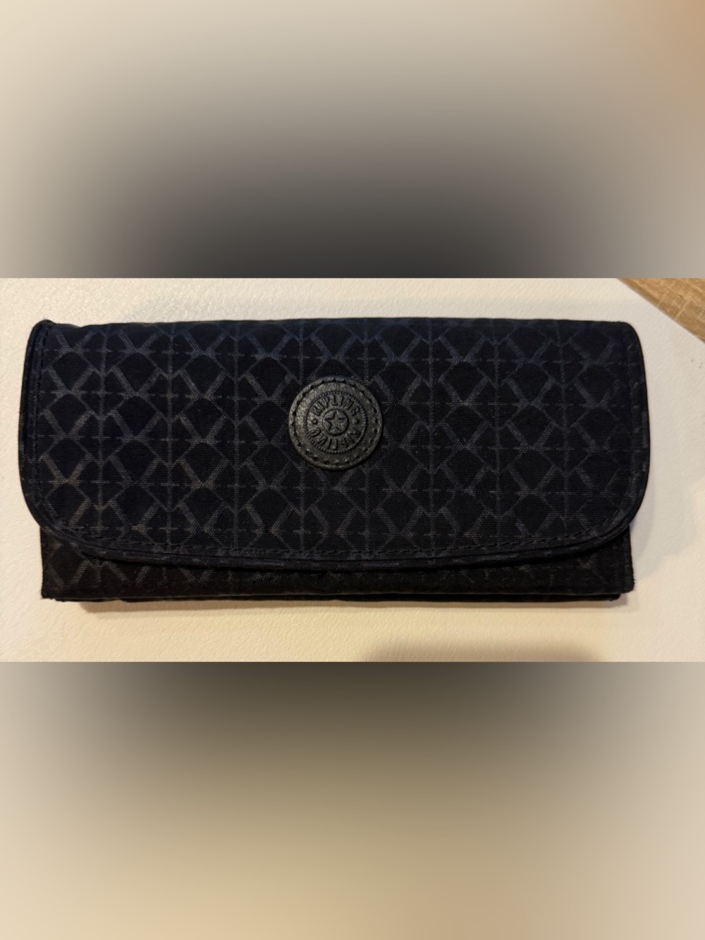 Kipling Black Geometric Woman’s Wallet